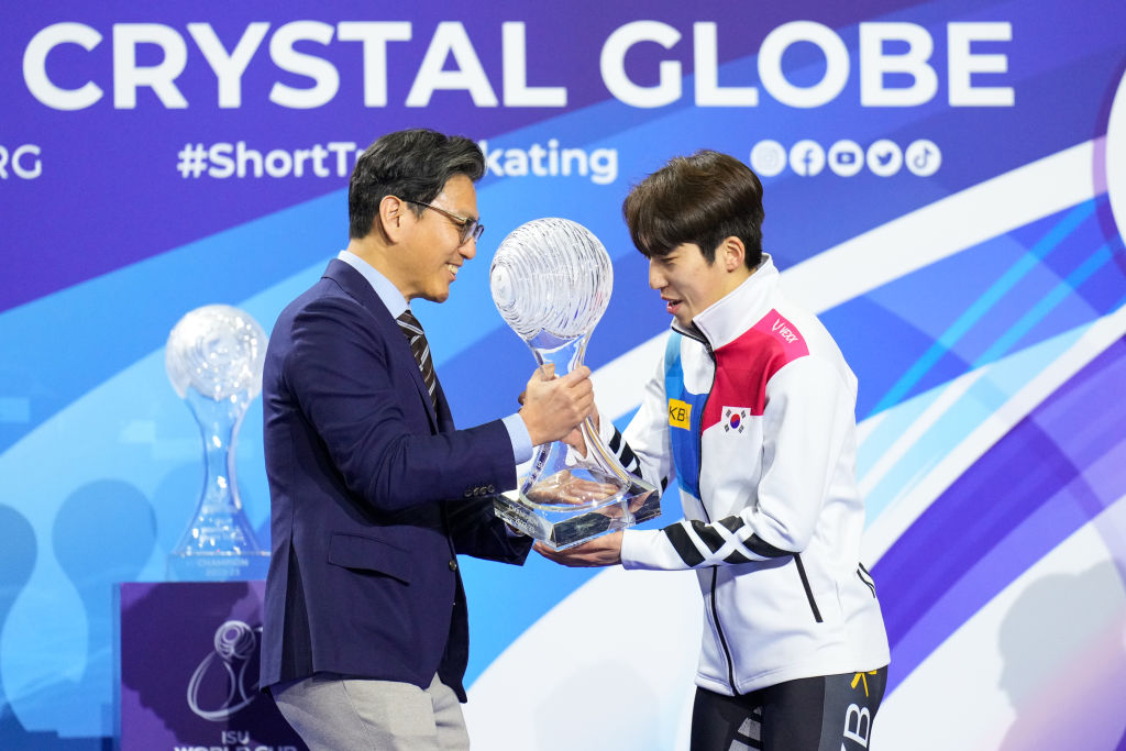 Kim Jae Youl and Ji Won Park  ISU World Cup Finals Short Track Dordrecht 2023 GettyImages 1247086316