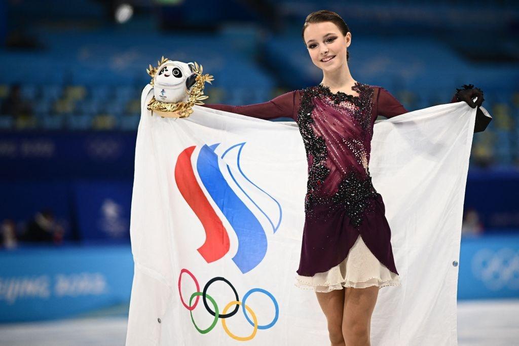 Meteor Strike Roc Spectacular Anna Shcherbakova (ROC) strikes Olympic gold